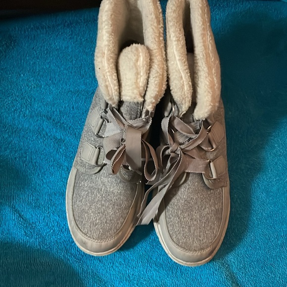 Sorel explorer carnival winter boots size 9 - Picture 3 of 15